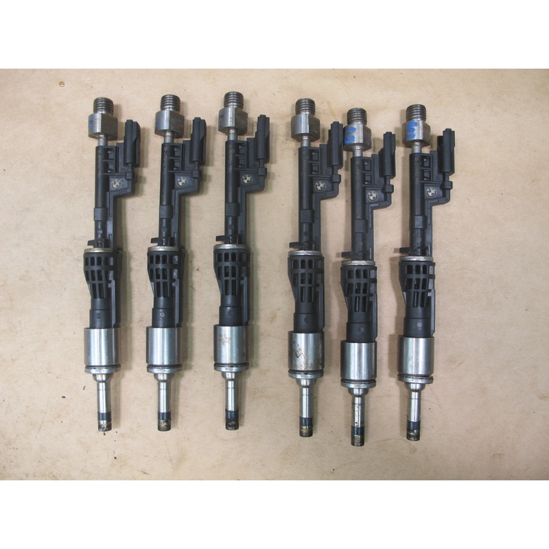 10-13 BMW E90 E91 E92 3.0L N55 GASOLINE ENGINE FUEL RAIL INJECTOR 7568607 6PCS