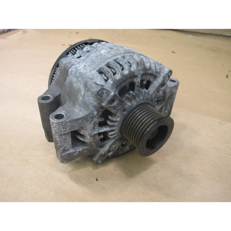 12-18 BMW F30 F10 F25 F32 N55 ENGINE MOTOR ALTERNATOR GENERATOR 215A 7616119