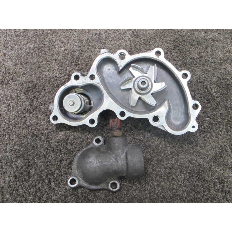 92-93 LEXUS ES300 3VZFE 3.0L ENGINE WATER COOLANT PUMP W/ THERMOSTAT SET