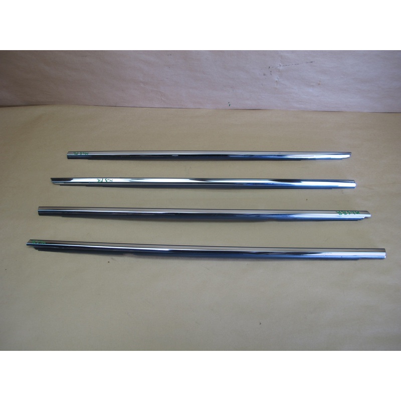 01-06 LEXUS UCF30L LS460 SET OF 4 CHROME WINDOW WEATHERSTRIP MOLDING OEM