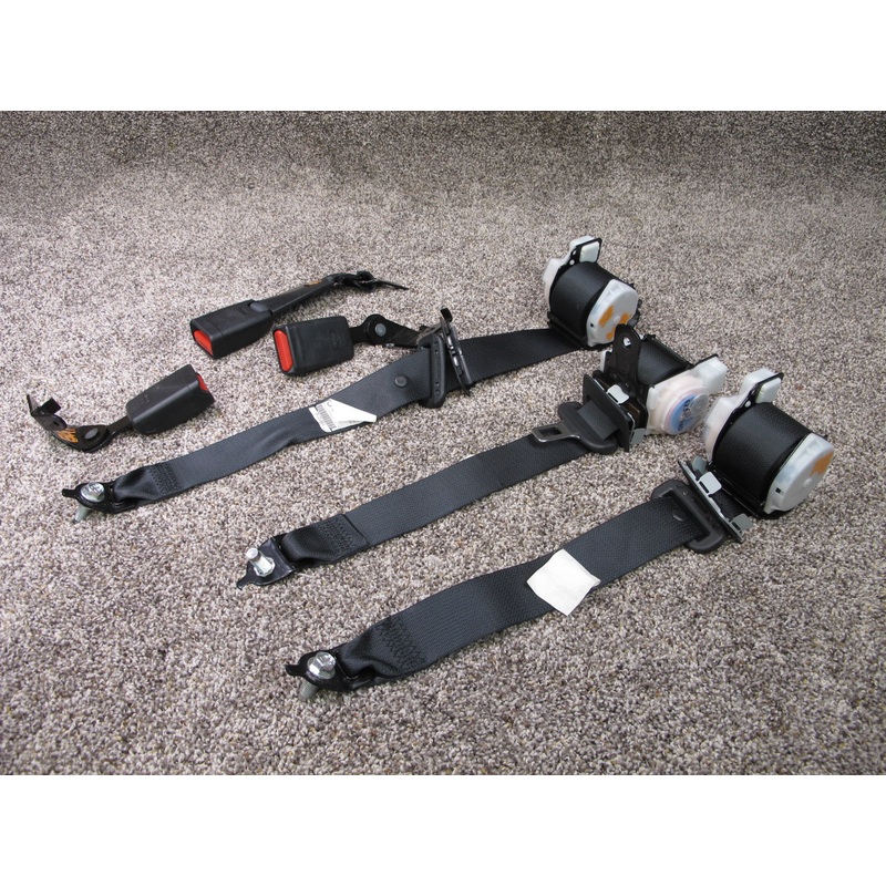 18-20 INFINITI Q50 6pcs REAR LEFT RIGHT CENTER SEATBELT RETRACTOR & BUCKLE OEM