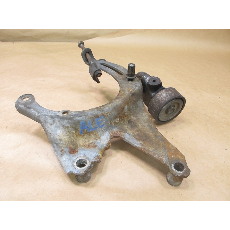 1992-1993 Lexus ES300 Serpentine Belt Tensioner Bracket Assembly 3VZ-FE OEM
