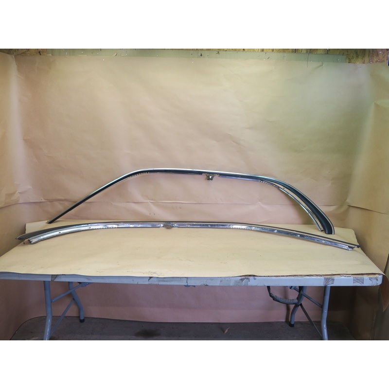 1992-1996 Lexus ES300 Roof Side Weather Strip Molding OEM