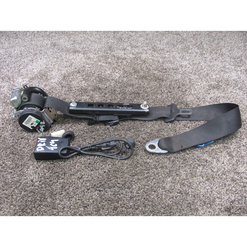 2002-2006 Mercedes-Benz Sprinter Front Left Driver Seat Belt Retractor & Buckle OEM