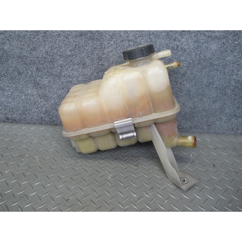 2003-2009 Hummer H2 Radiator Coolant Overflow Bottle Reservoir Tank