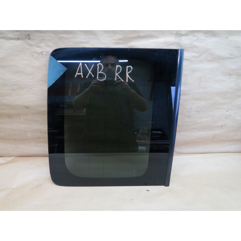 2004-2006 Scion xB Rear Right Quarter Window Glass OEM