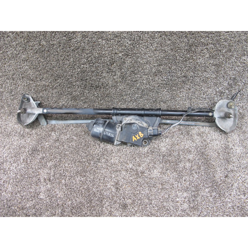 2004-2006 Scion xB Windshield Wiper Arm Linkage Assembly OEM
