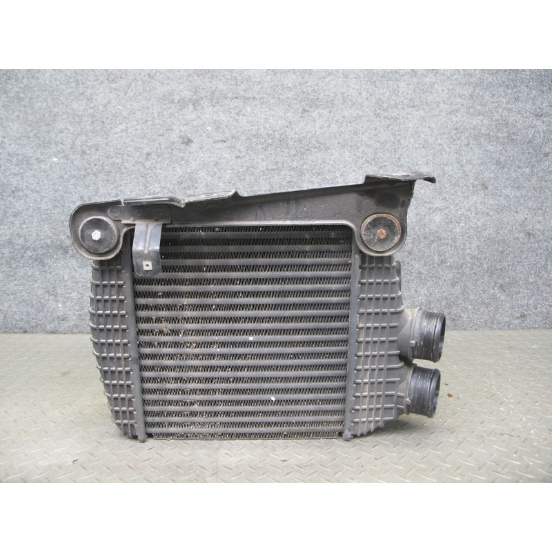 2017-2020 Maserati Levante M161 3.0L Left Intercooler w Shroud 16484793
