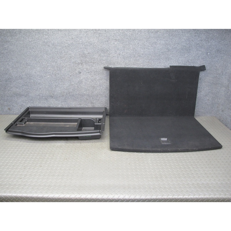 2017-2020 Maserati Levante M161 Rear Trunk Floor Panel Cover w Tray Storage