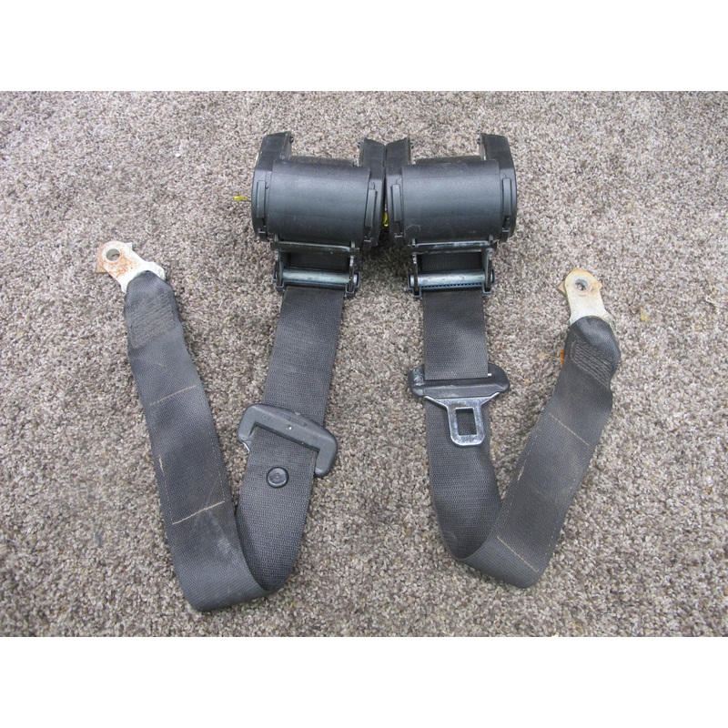 94-99 BMW E36 CONVERTIBLE SET OF 2 REAR RIGHT & LEFT SEATBELT RETRACTOR OEM