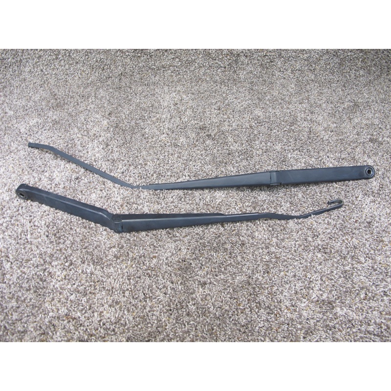 02-05 FORD THUNDERBIRD SET OF 2 FRONT WINDSHIELD LEFT & RIGHT WIPER ARM OEM