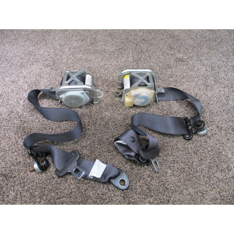 06-09 PONTIAC SOLSTICE FRONT LEFT & RIGHT SIDE SEATBELT RETRACTOR SET OEM