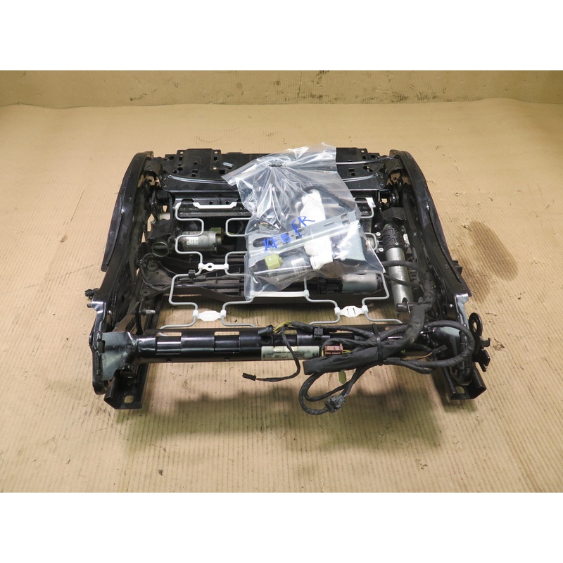 10-13 BMW F07 GT 5-SERIES FRONT RIGHT SEAT LOWER FRAME TRACK RAIL MOTOR OEM