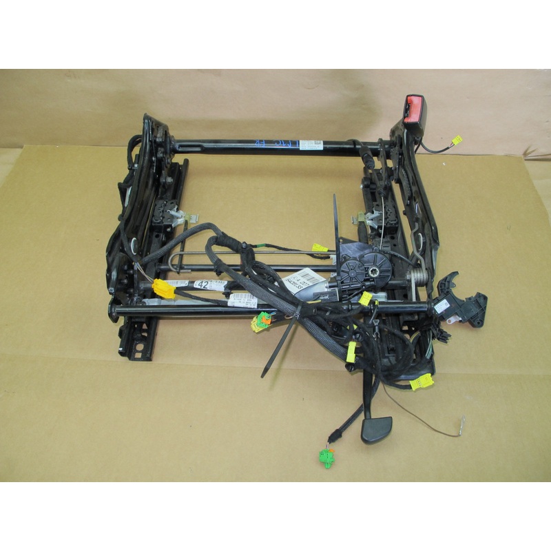 12-15 MERCEDES W204 C204 COUPE FRONT RIGHT SEAT FRAME TRACK w/ MOTOR OEM