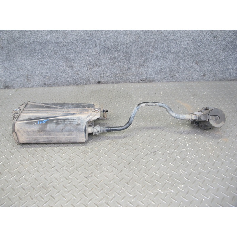 2003 Hummer H2 Emission Fuel Vapor Evaporator Charcol Filter Canister