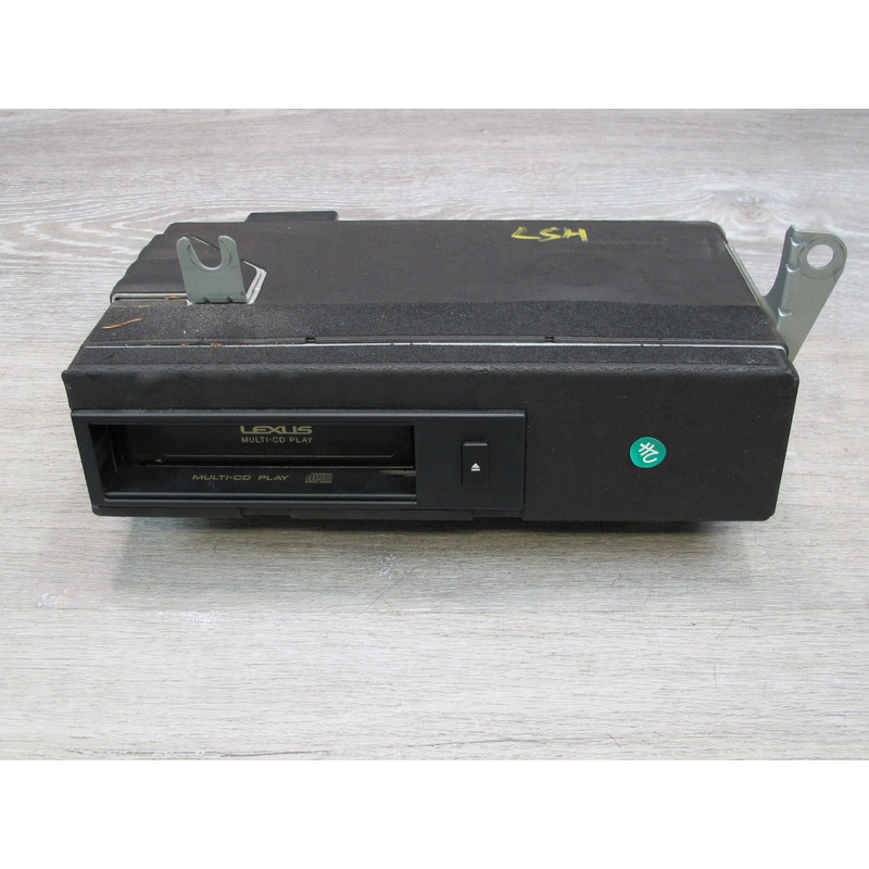 98-00 Lexus UCF20L LS400 Pioneer 6 Disc CD Changer With Magazine 86270-50130 OEM
