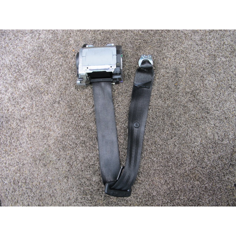08-17 AUDI A5 S5 REAR LEFT OR RIGHT SIDE SEATBELT RETRACTOR OEM