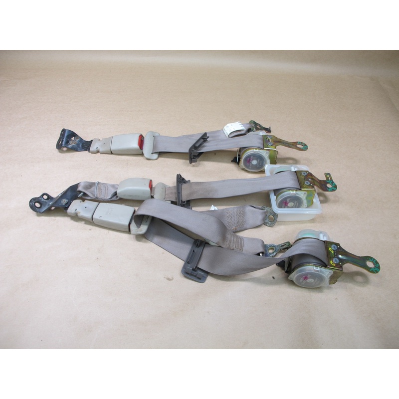 1994-1997 Lexus LS400 Rear Seat Belt Buckle + Retractor Set of 3 OEM