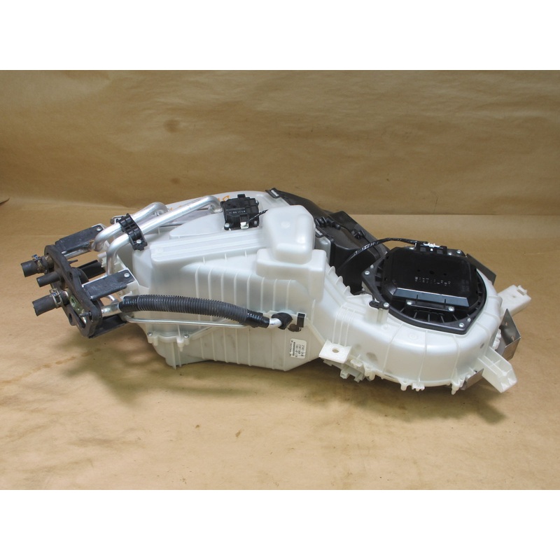2011-2013 INFINITI QX56 REAR A/C HVAC HEATER BLOWER MOTOR SYSTEM ASSEMBLY
