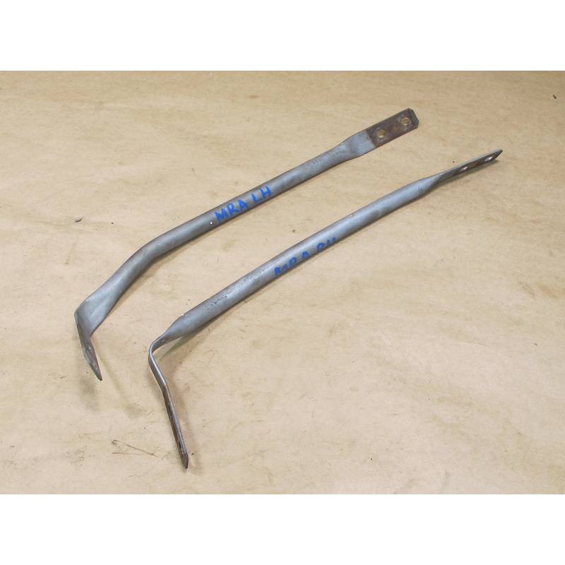 86-88 MAZDA RX7 SET OF 2 FRONT BUMPER LEFT & RIGHT SUPPORT MOUNT BRACKET OEM