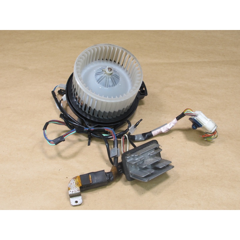 1998-2002 LEXUS J100 LX470 A/C HEATER BLOWER MOTOR FAN W RESISTOR & RELAY