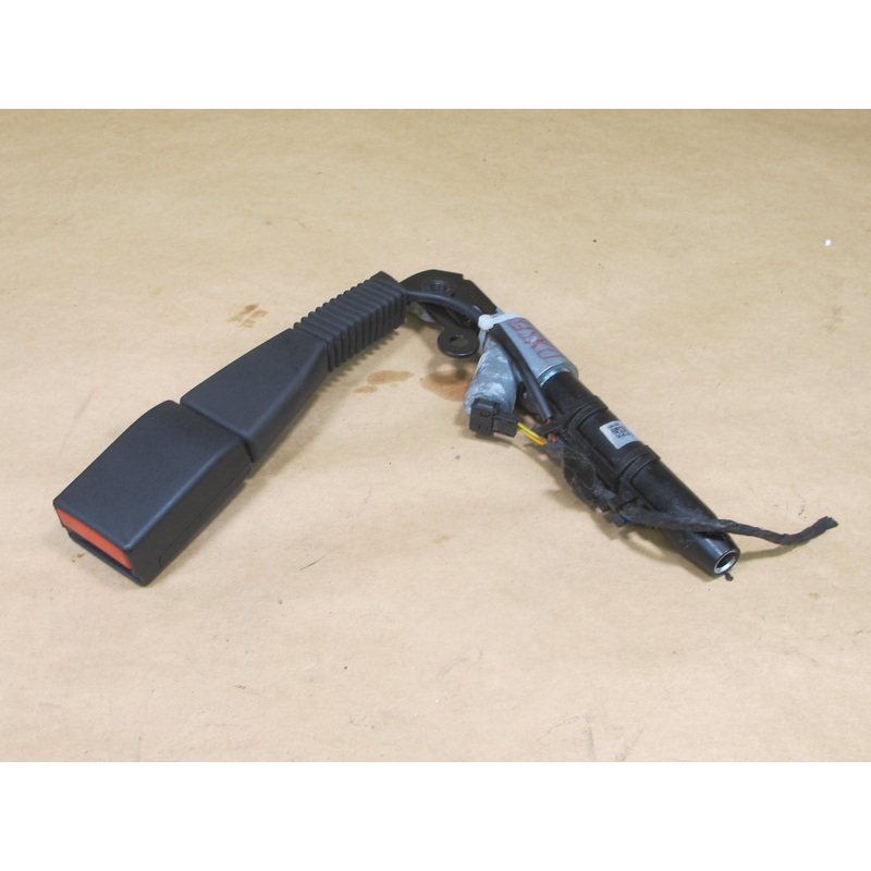 07-13 BMW E70 E71 X5 X6 FRONT RIGHT PASSENGER SIDE SEATBELT BUCKLE TENSIONER OEM
