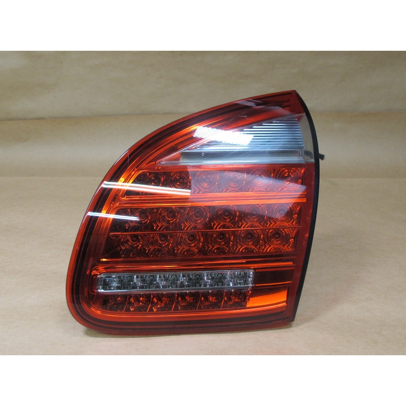 2011-2014 PORSCHE CAYENNE 958 REAR RIGHT TRUNK LID INNER TAIL LIGHT LAMP