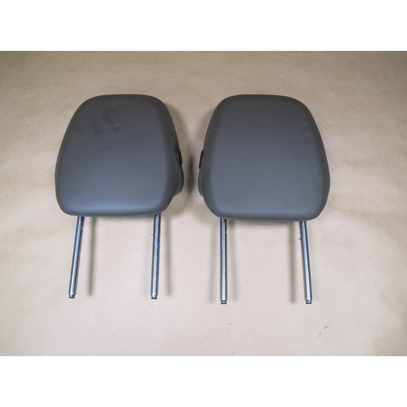 2011-2018 PORSCHE CAYENNE 958 FRONT LEFT & RIGHT SEAT LEATHER HEADREST SET OF 2