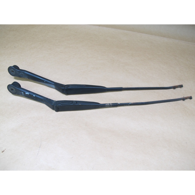 86-88 TOYOTA SUPRA MK3 SET OF 2 FRONT LEFT & RIGHT WINDSHIELD WIPER ARM OEM