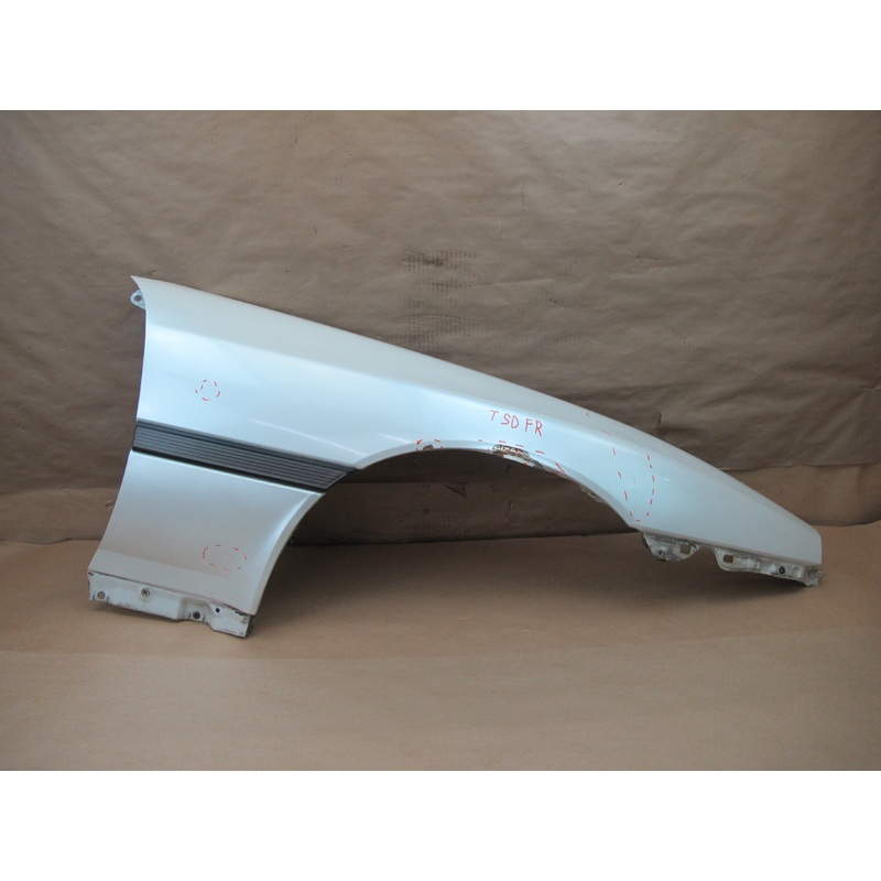 86-92 TOYOTA SUPRA MK3 FRONT RIGHT FENDER SHELL COVER PANEL WHITE OEM