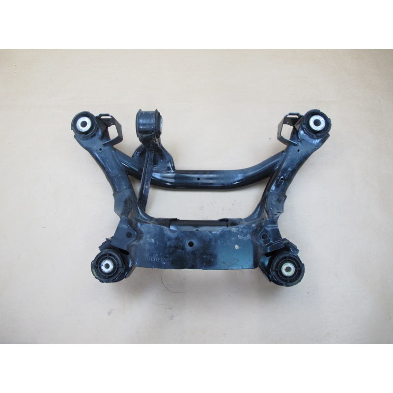09-16 BMW E89 Z4 N54 REAR SUSPENSION SUBFRAME CROSSMEMBER OEM