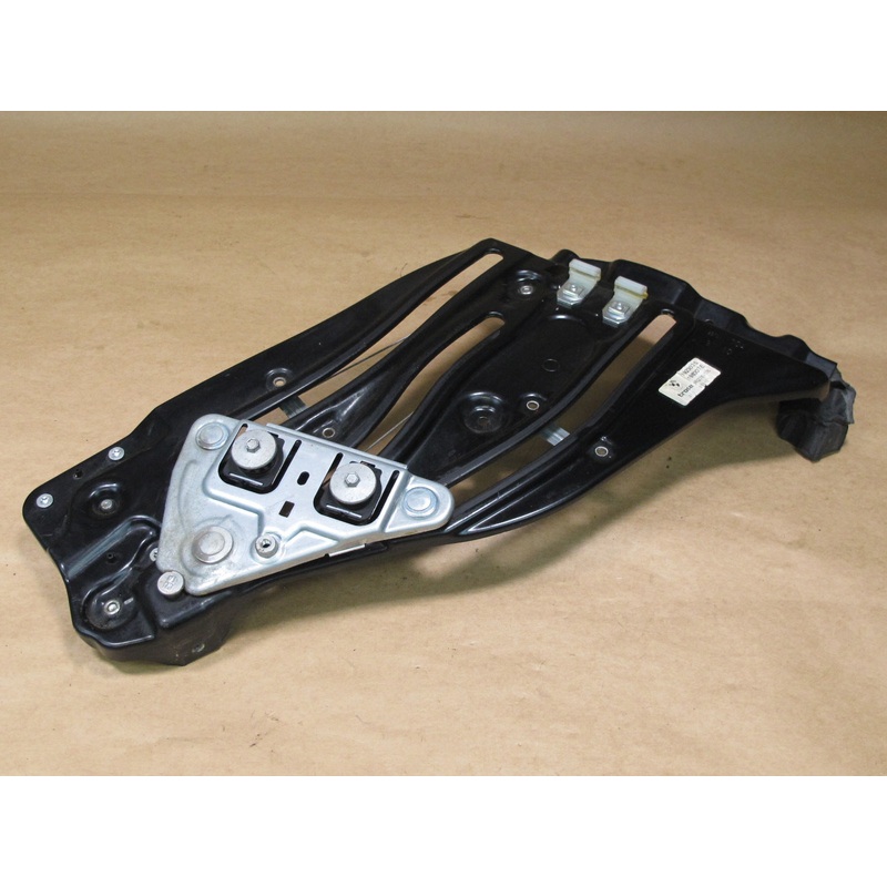 09-16 BMW E89 Z4 REAR LEFT QUARTER WINDOW REGULATOR W MOTOR 7198307 OEM