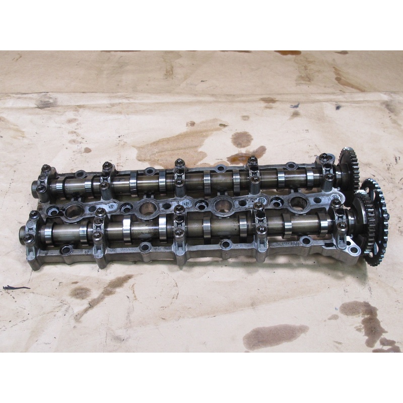 14-18 BMW F30 F31 328dX N47D20C CAMSHAFTS W HOUSING 7797511 OEM
