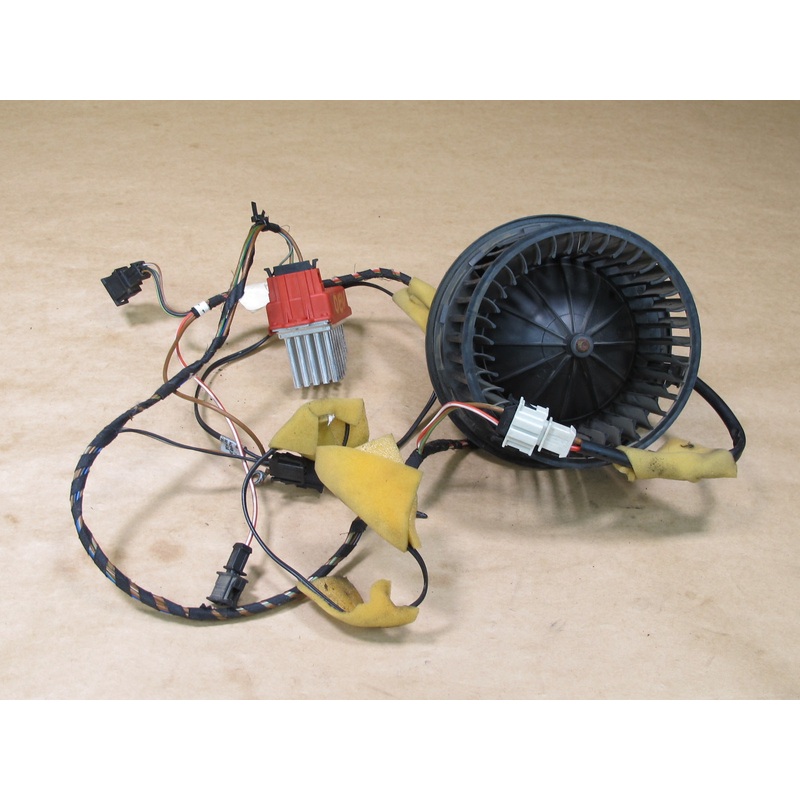 1997-2003 VW EUROVAN T4 REAR BLOWER MOTOR FAN W RESISTOR & WIRING HARNESS OEM