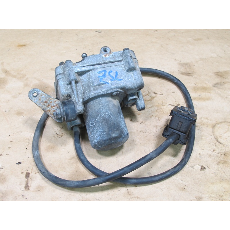 73-85 MERCEDES R107 CRUISE CONTROL ACTUATOR OEM