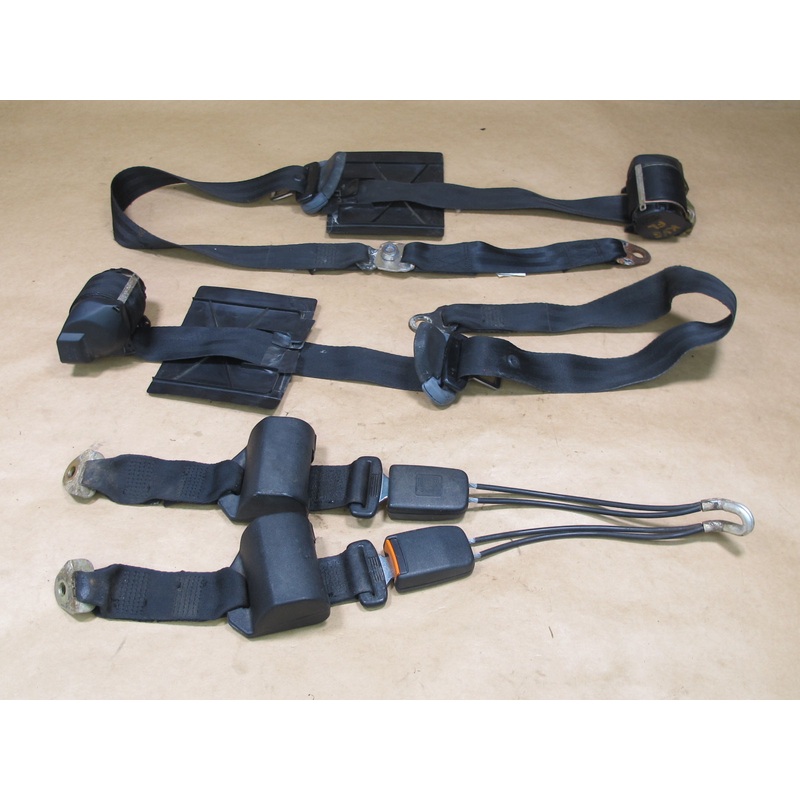 85-93 VOLKSWAGEN VW GOLF MK1 CABRIOLET FRONT & REAR SEATBELT RETRACTOR BUCKLE SET OEM