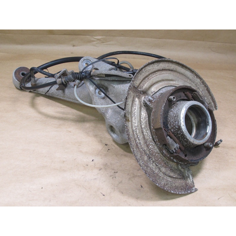 87-88 PORSCHE 944 924 S REAR RIGHT SPINDLE KNUCKLE W SHIELD & BRAKE CABLE OEM
