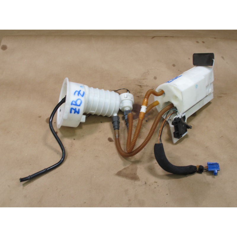 09-16 BMW E89 Z4 35i 35iS N54 FUEL PUMP & PRESSURE REGULATOR ASSEMBLY OEM