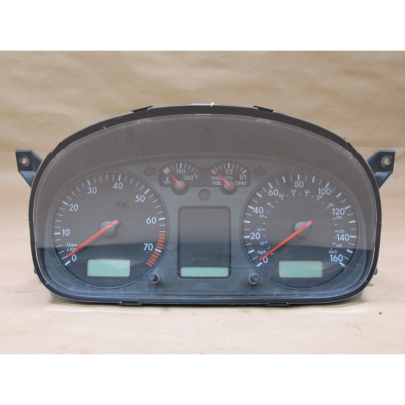 01-03 VW Eurovan T4 Instrument Cluster Gauge Speedometer 7D0920905A OEM