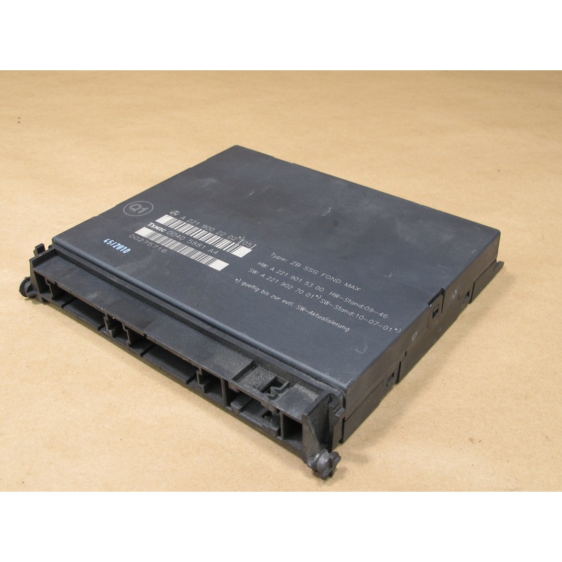 07-13 Mercedes W221 S-class Rear Seat Control Module 2219002202 OEM