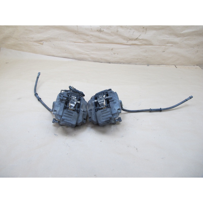 10-13 Mercedes W221 S550 S600 Set of 2 Front Brembo Brake Caliper OEM