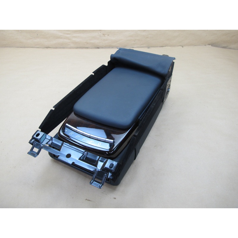 10-13 Mercedes W221 S600 Rear Seat Center Leather Armrest w Controls OEM