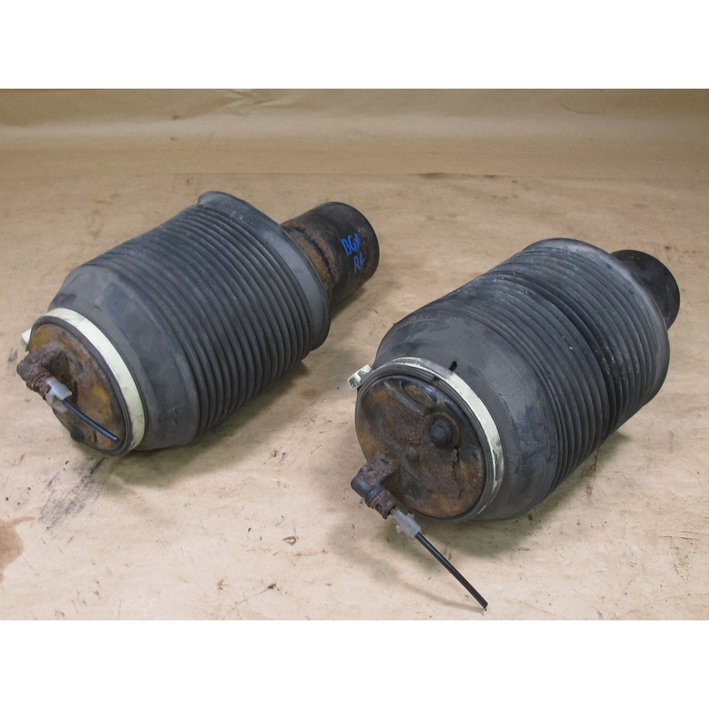 2003-2009 Lexus UZJ120L GX470 Rear Left & Right Air Shock Strut Spring Set of 2