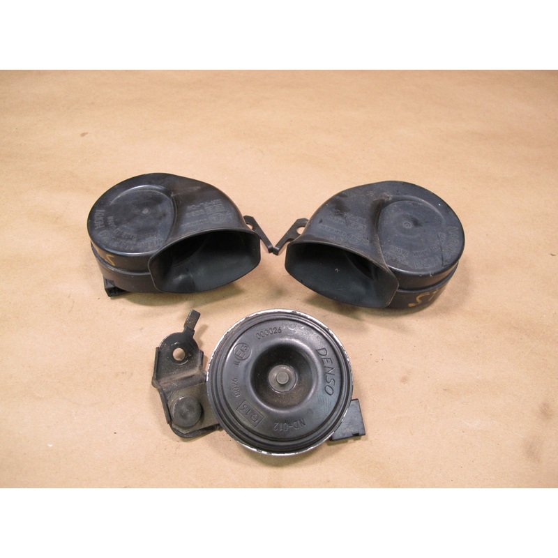 01-06 Lexus UCF30L LS430 Set of 3 High & Low Tone Horn Security Siren OEM