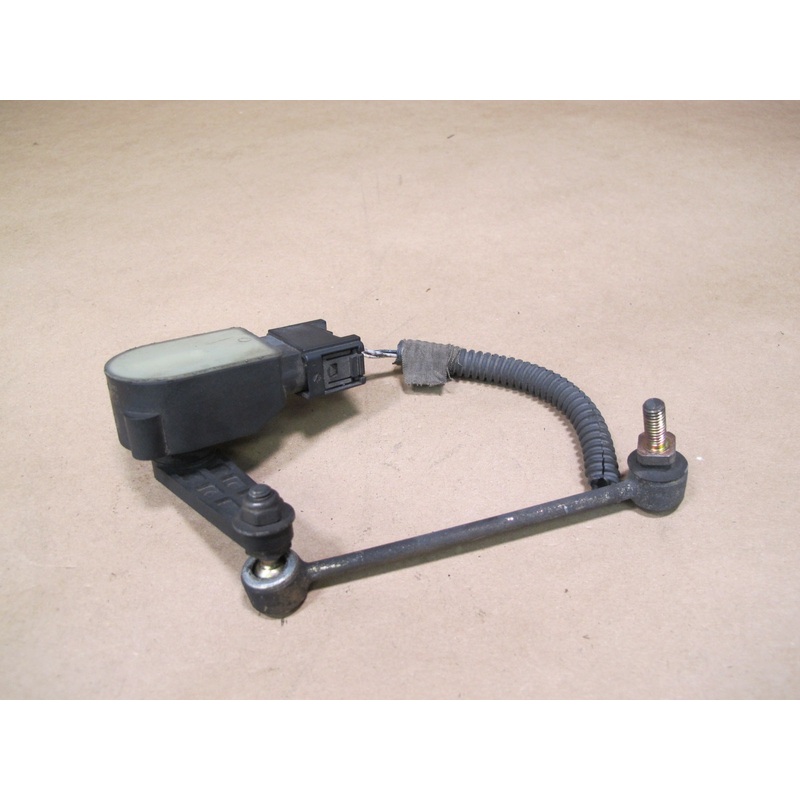 03-08 Maserati Quattroporte M139 Rear Suspension Height Level Sensor OEM