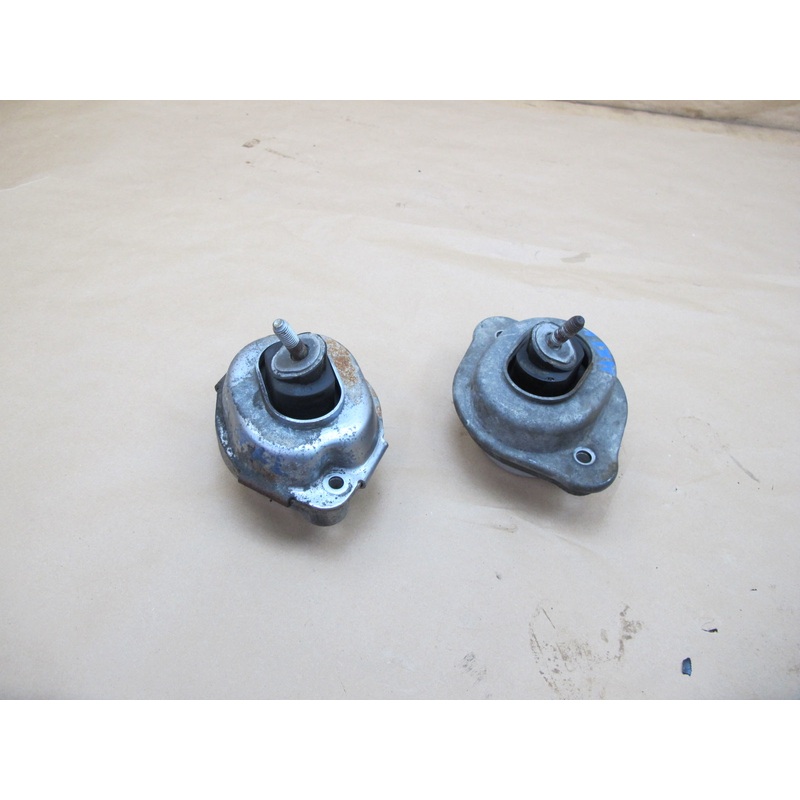07-10 BMW E83 X3 N52 Set of 2 Left & Right Engine Motor Rubber Mount OEM