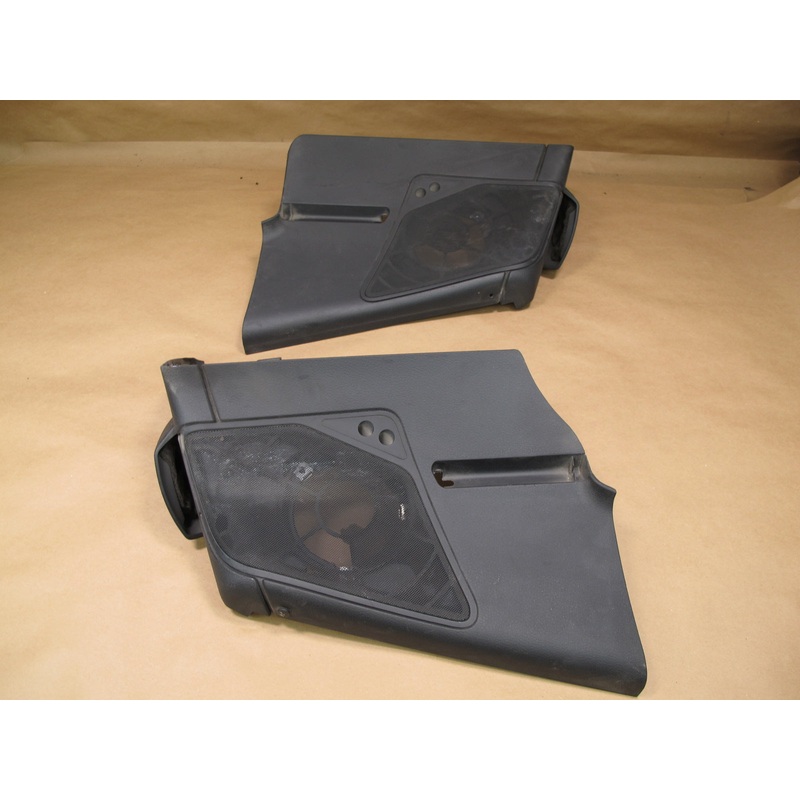09-16 BMW E89 Z4 Set of 2 Rear Left & Right Quarter Trim Cover Black OEM