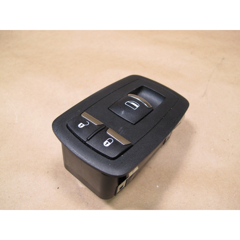 14-19 Maserati Ghibli M157 Rear Right Door Window Switch OEM