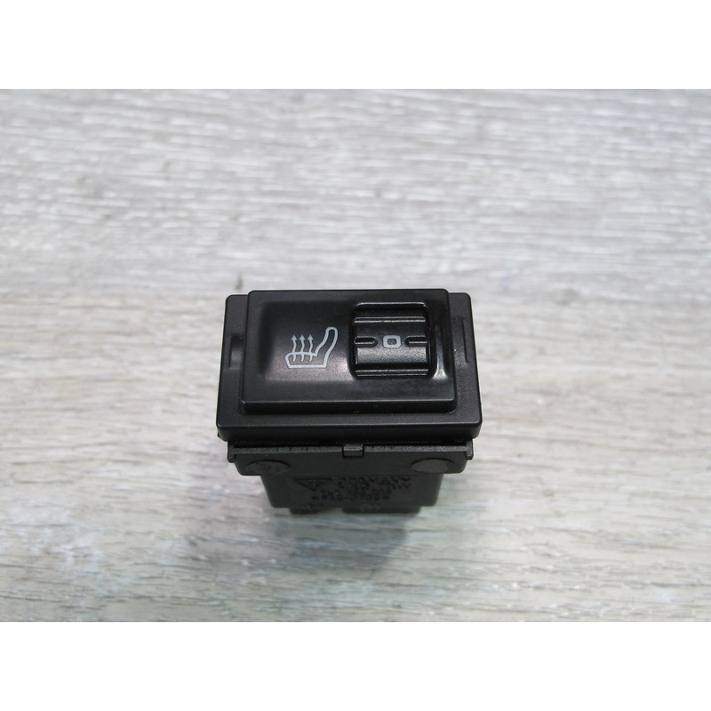 2003-2010 Porsche Cayenne 957 Dash Left Driver Side Seat Heated Switch Button