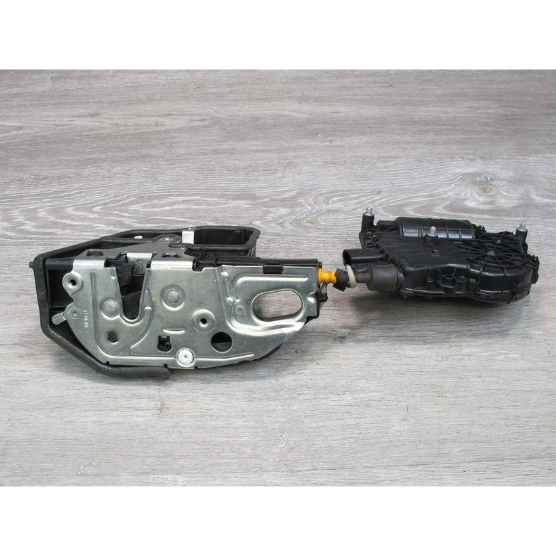 2008-2014 BMW E71 E72 X6 Rear Left Door Lock Latch Actuator w Soft Close